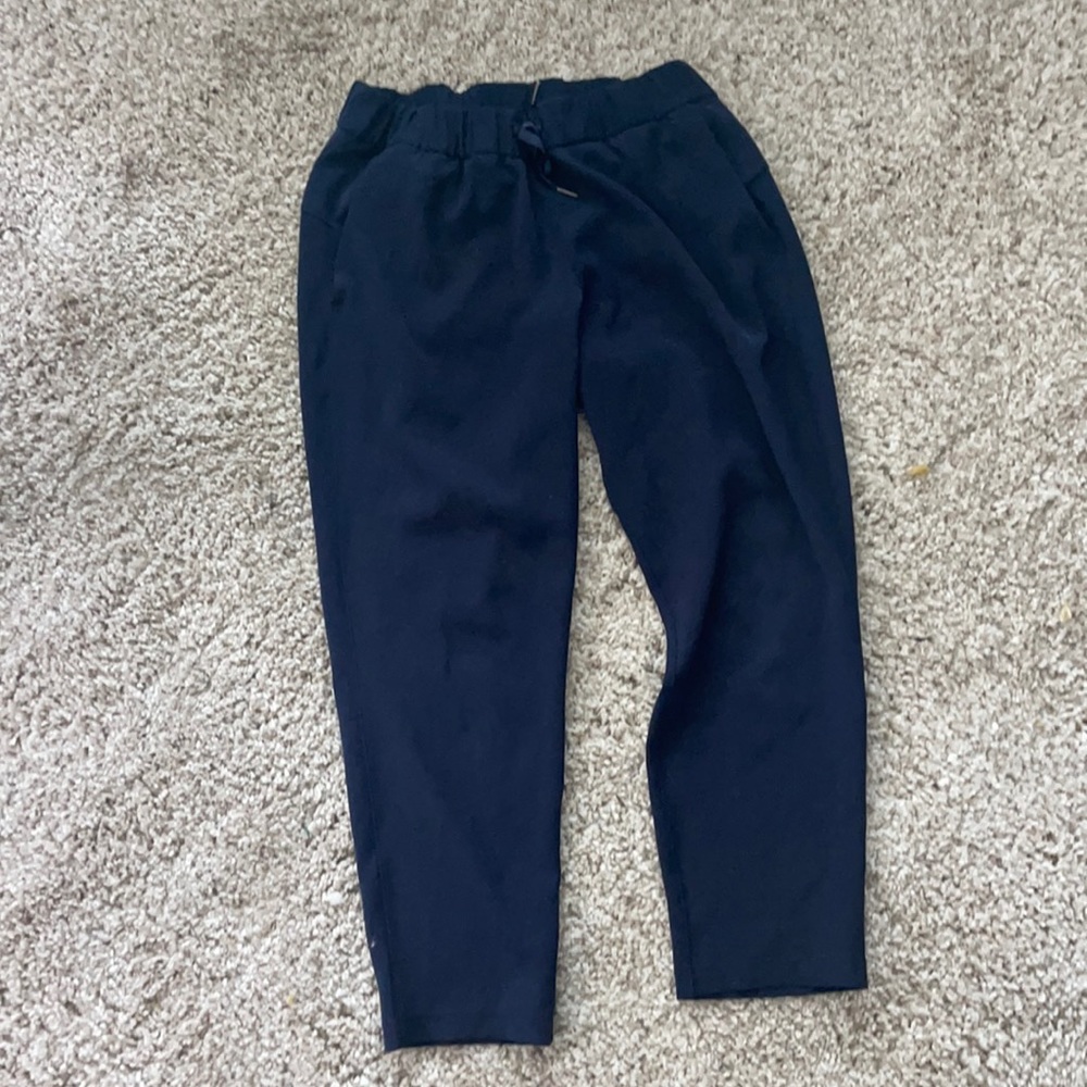 COPY - Lululemon Navy On the Fly 7/8 pant